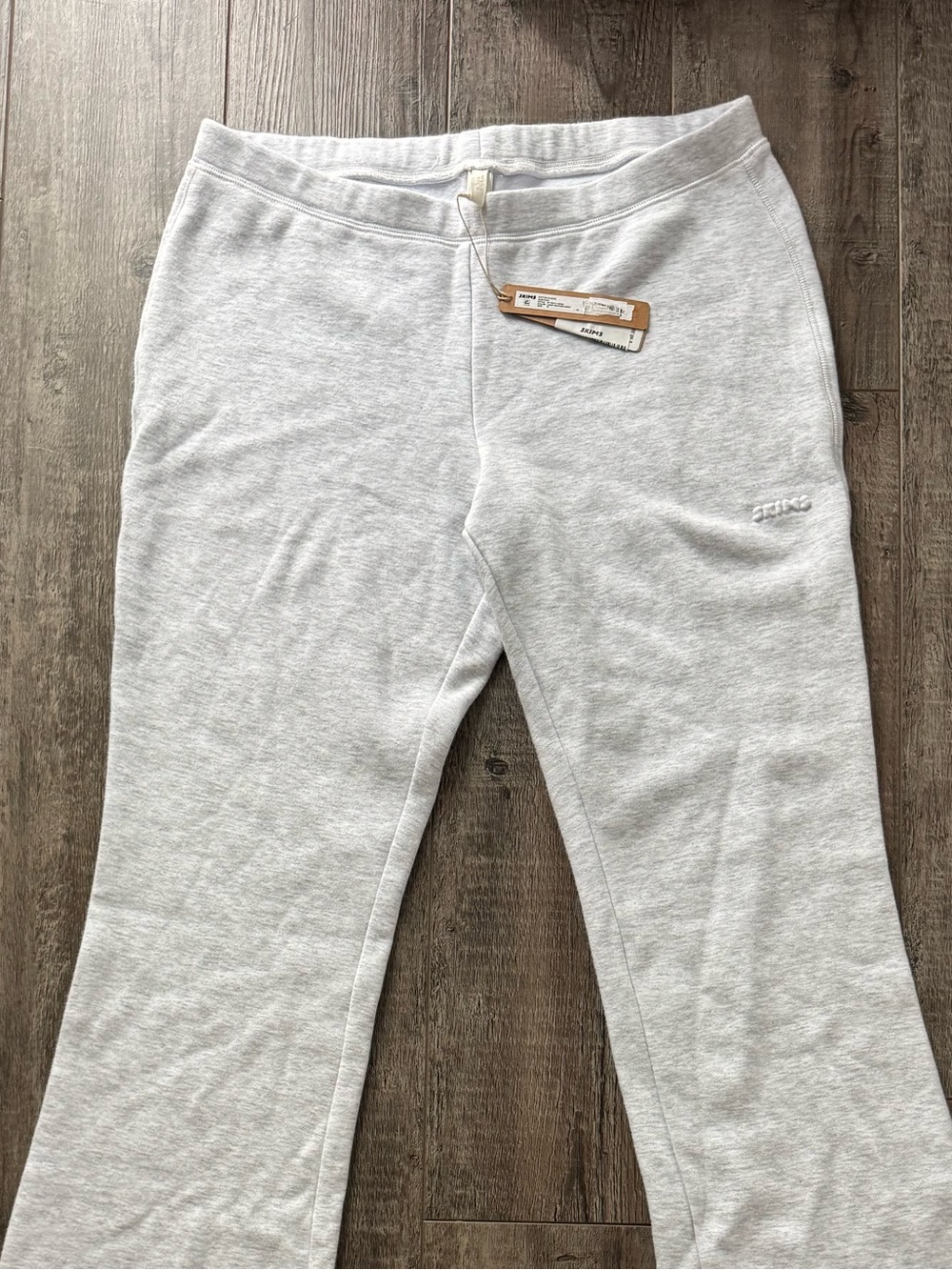 SKIMS Light Heather Gray Cotton Fleece Slim Pant Size Medium NWT